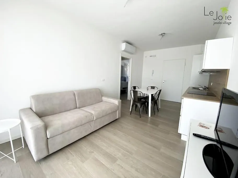 Apartment Le Jolie Jesolo Village Italy
